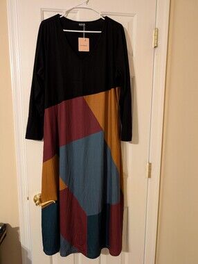 BloomChic Colorblock Long Sleeve V-Neck Women's Dress - Black & Multicolor